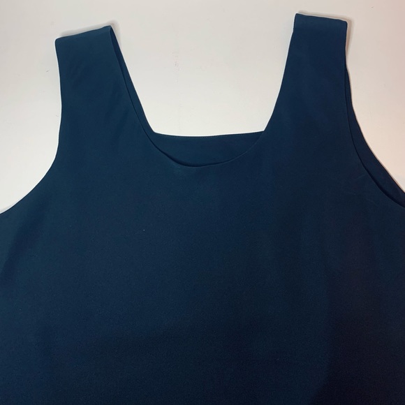 Neiman Marcus 100% Silk Sleeveless Top - Picture 10 of 11